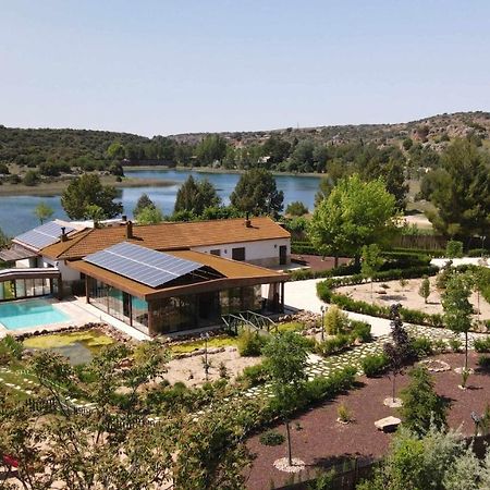 Casas Rurales Laguna La Tinaja 오사 데 몬티엘 외부 사진