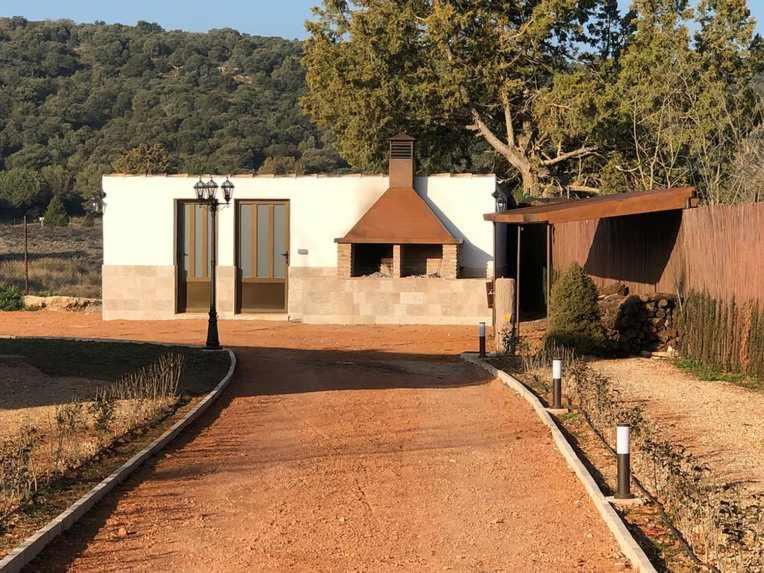 Casas Rurales Laguna La Tinaja 오사 데 몬티엘 외부 사진