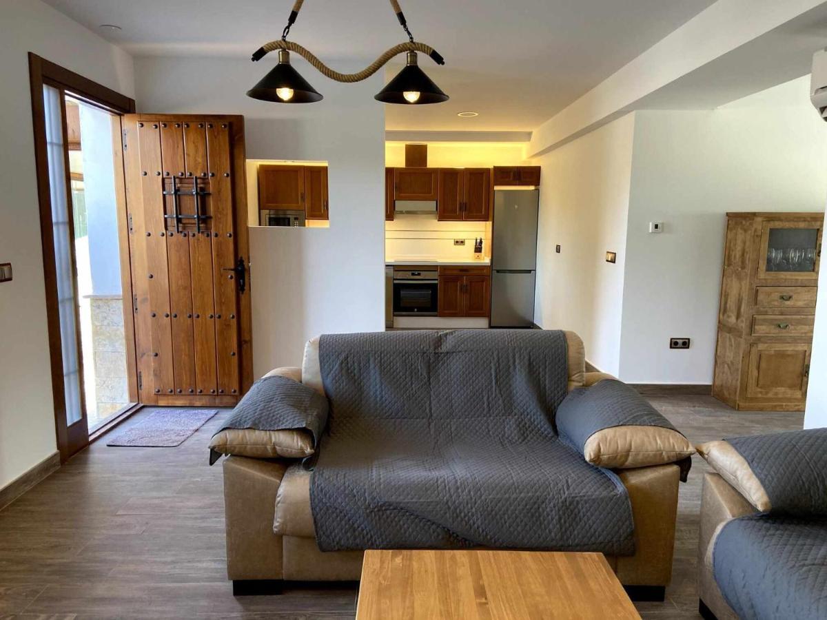 Casas Rurales Laguna La Tinaja 오사 데 몬티엘 외부 사진