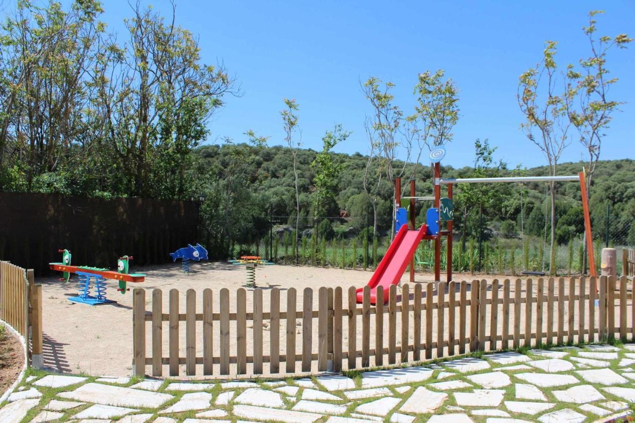 Casas Rurales Laguna La Tinaja 오사 데 몬티엘 외부 사진