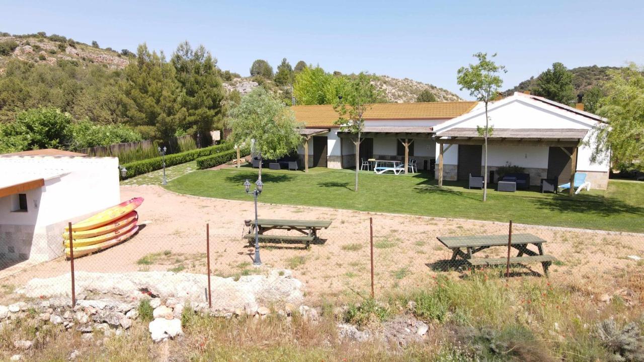Casas Rurales Laguna La Tinaja 오사 데 몬티엘 외부 사진