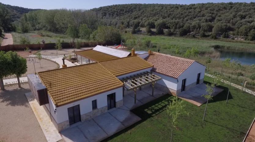 Casas Rurales Laguna La Tinaja 오사 데 몬티엘 외부 사진